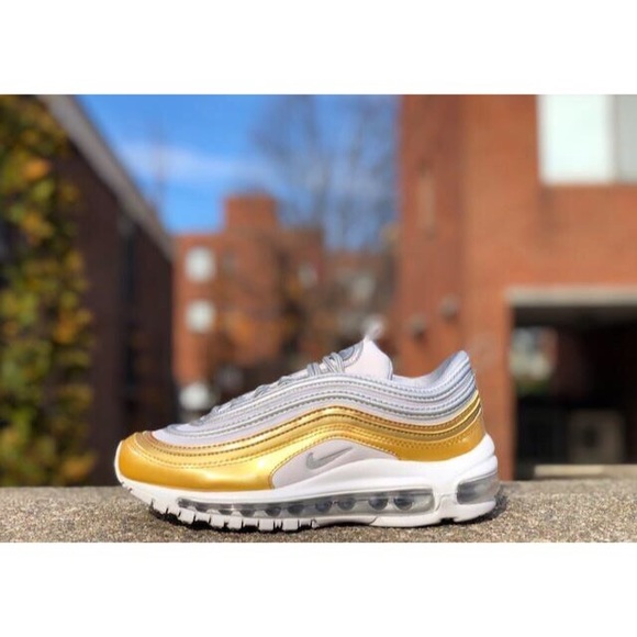 Nike Shoes - Nike Air Max 97 SE💫